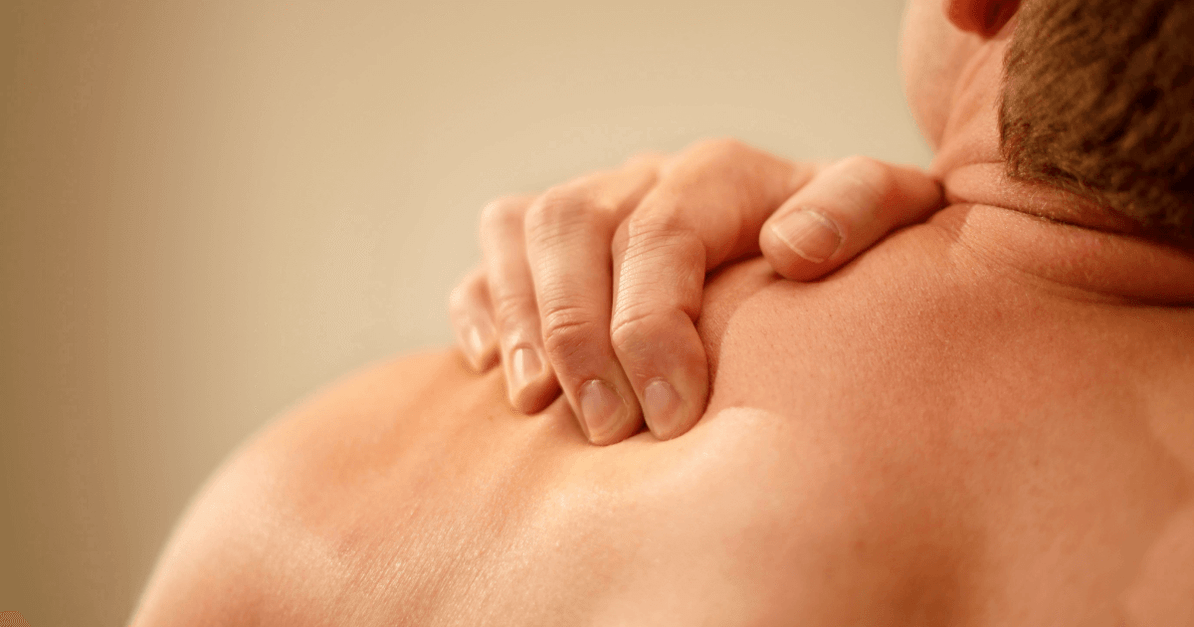 bolečina v hrbtu seva v ramo